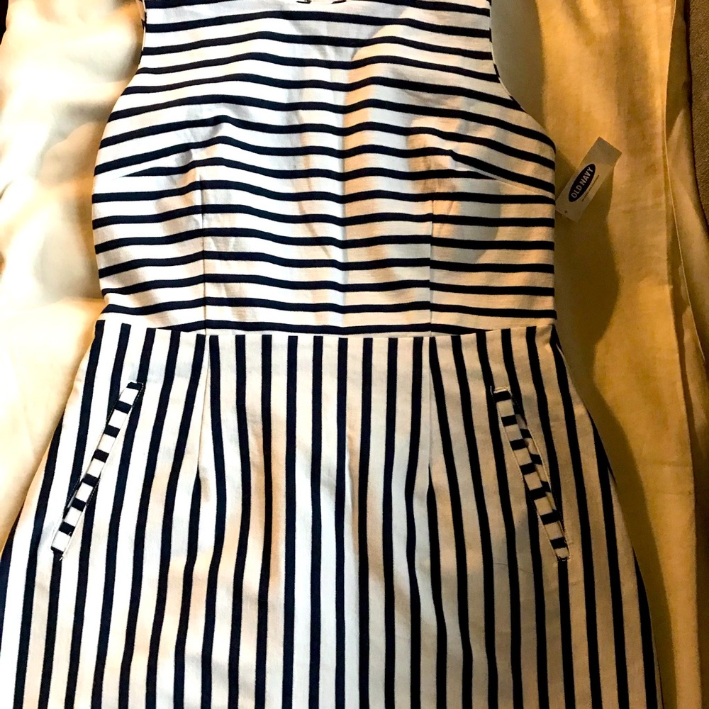 Knee length dress